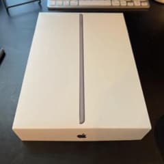 iPad 第7世代　WI-FI 32GB 美品　ケース付きのサムネイル