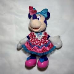 ディズニー パルパルーザ ミニーのファンダーランド2024ミニーぬいぐるみバッジのサムネイル