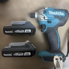Makita インパクトドライバー TD-156D18V 純正バッテリー2個付き 