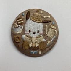 新品 サンリオ キャラクター 刺繍缶バッジ ポチャッコのサムネイル