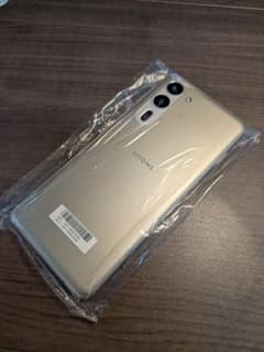 テ*ラ様 NTTドコモ　arrows We2 Plus F-51E　シャンパンシのサムネイル