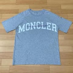 美品〕モンクレール 文字 ロゴ Tシャツ グレー L 国内正規品 4S545 