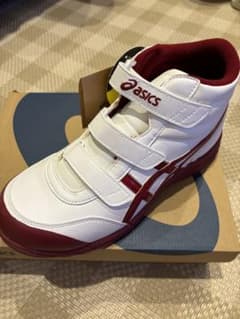 プロスニーカー 安全靴