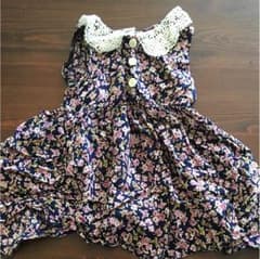 花柄ワンピースのサムネイル