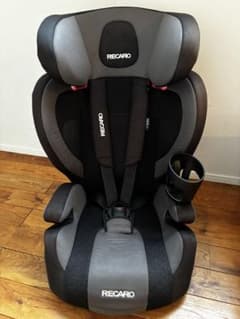 【値下げ】レカロ スタートJ1 チャイルドシート ジュニアシート グラウブラックのサムネイル