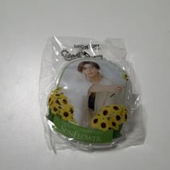 FANTASTICS 八木勇征 アクリルキーホルダー SUNFLOWER - メルカリ