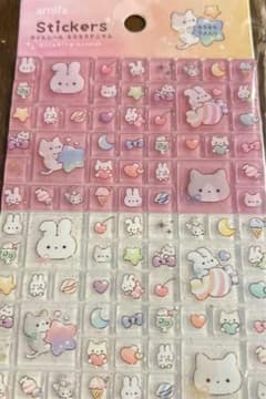amifa セリア キラキラアニマル ラメ入りタイルシールのサムネイル
