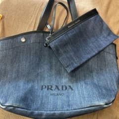 専用　PRADA デニム トートバッグ ポーチ付きのサムネイル