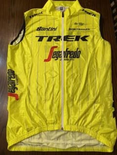 Santini製 Trek Windガード　ベスト　サイズLのサムネイル