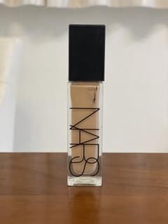 NARS ナチュラルラディアントロングウェアファンデーション#6601のサムネイル