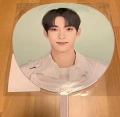 SEVENTEEN YAKUSOKU 約束 PICKET DK ドギョム うちわ - メルカリ