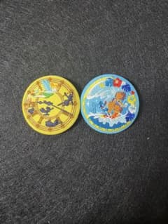 ディズニー 刺繍缶バッジ 2種セット - メルカリ