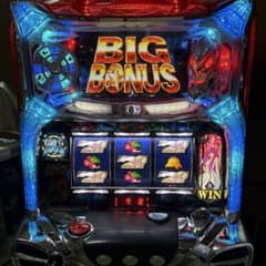 【送料込み！すぐに遊べる！】パチスロ実機初代 聖闘士星矢 送料込み！すぐに遊べる！】パチスロ実機初代 聖闘士星矢 コイン不要機