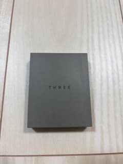 THREE シマリング グローデュオ 01 2色セットのサムネイル