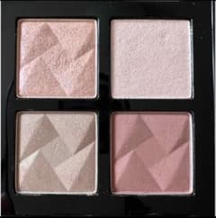 shu uemura アイシャドウパレット 4色セットのサムネイル