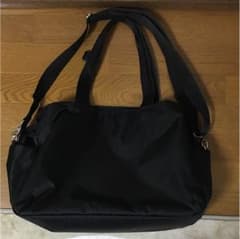 ショルダーバッグのサムネイル