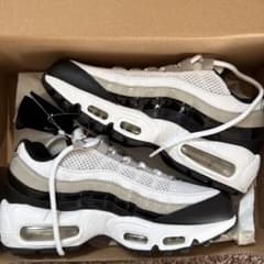 [週末価格]Nike Air Max 95 ホワイト/ブラック/グレーのサムネイル