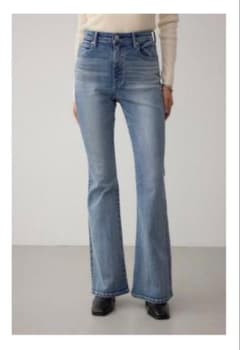 AZUL BY MOUSSY フレアデニムのサムネイル