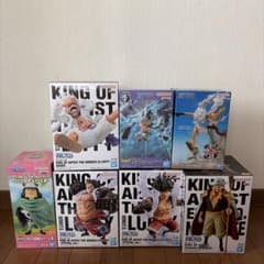 ONE PIECEプライズフィギュアまとめ売り7点】 - メルカリ