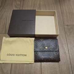 LOUIS VUITTON モノグラム 三つ折り財布のサムネイル