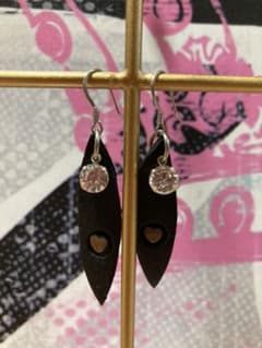 オリジナルピアス17のサムネイル