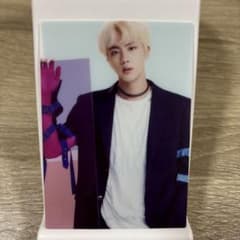 Jin BTSのサムネイル