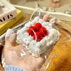 トトロのこもり　スクイーズ　水感　いちごケーキ型 ホールケーキのサムネイル