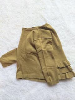 ZARA　ニットトップスのサムネイル