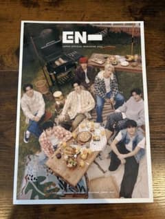 ENHYPEN JAPAN OFFICIAL MAGAZINE 2025のサムネイル