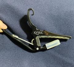トモ様専用 KYSER カポタスト 黒のサムネイル