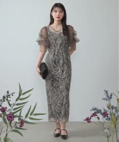 Kana 刺繍レース チュールスリーブ コクーン チャコールグレー - メルカリ