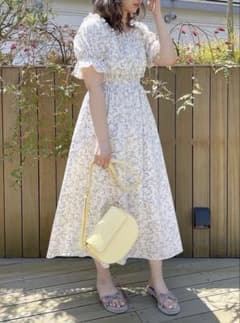 OLIVE des OLIVE 花柄ワンピースのサムネイル