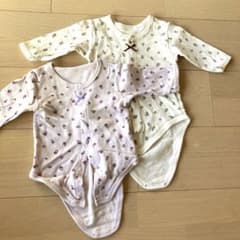 70 肌着　ロンパース　女の子のサムネイル