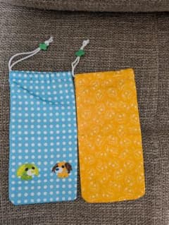 お〜いお茶 健康ミネラルむぎ茶 ペットボトル巾着袋 2枚セットのサムネイル