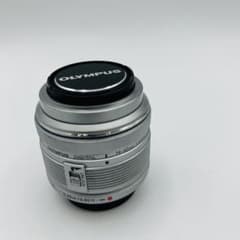 オリンパス電動パンケーキレンズ M.ZUIKO 14-42mm sliver - メルカリ