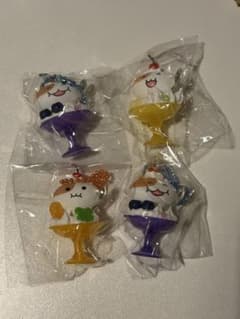 もちにゃみ すいーつフィギュアマスコット 4個セットのサムネイル
