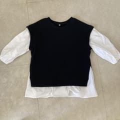 GU レイヤードデザイン 半袖トップス 黒と白 シャツ　ニットベストのサムネイル