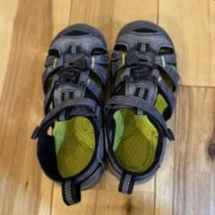 KEEN キッズ サンダル グレー×イエロー 18cmのサムネイル