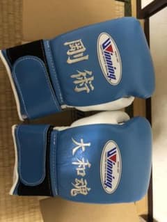 【新品未使用】Winning ボクシンググローブ 8oz プロフェッショナルのサムネイル
