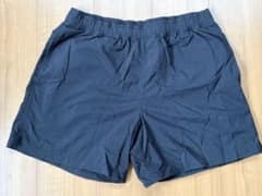 【美品】ノースフェイス バーサタイルショーツ 黒 NB41851 Lサイズのサムネイル