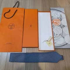 HERMES シルク100% ネクタイ フランス製 箱・ショッパー付のサムネイル