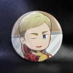 進撃の巨人　エルヴィン 缶バッジ　アニメイトカフェのサムネイル