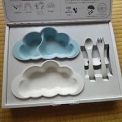 マママンマ　雲型ベビー用食器セットのサムネイル