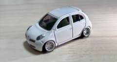 トミカ改造 日産 マーチ カスタム品 車高短 深リムのサムネイル