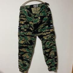 A Bathing Ape カーゴパンツのサムネイル