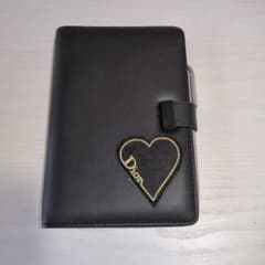 Dior ハート刺繍 黒手帳 ペン付きのサムネイル