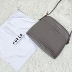 極美品✨フルラ マイキー ショルダーバッグ 牛革 グレーのサムネイル