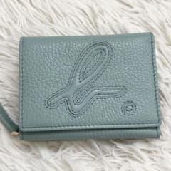 極美品✨️ agnès b アニエスベー 現行 三つ折財布 ミントグリーン 本革 極美品✨️ agnès b アニエスベー 現行 三つ折財布 ミント