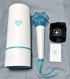 SHINee OFFICIAL LIGHT STICK シャイニー公式ペンライト - メルカリ