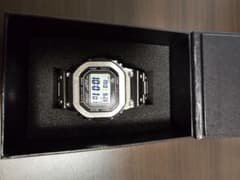 CASIO G-SHOCK GMW-B5000D-1JFのサムネイル